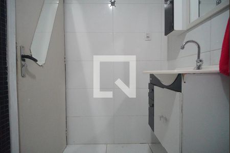 Banheiro de apartamento para alugar com 2 quartos, 58m² em Ouro Branco, Novo Hamburgo