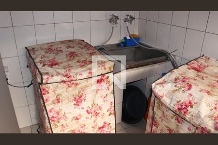 Casa à venda com 200m², 3 quartos e 2 vagasÁrea de Serviço