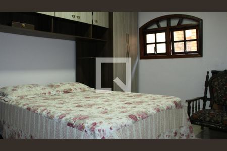 Casa à venda com 200m², 3 quartos e 2 vagasQuarto 2