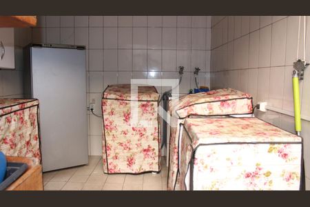 Casa à venda com 200m², 3 quartos e 2 vagasÁrea de Serviço