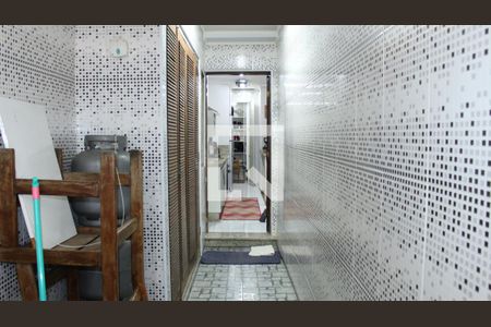 Casa à venda com 200m², 3 quartos e 2 vagasCorredor