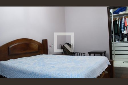 Quarto de casa à venda com 3 quartos, 200m² em Parque Residencial Oratorio, São Paulo