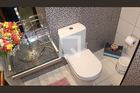 Casa à venda com 200m², 3 quartos e 2 vagasLavabo