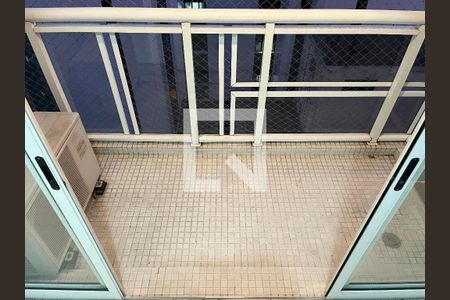 Apartamento para alugar com 58m², 2 quartos e 2 vagasVaranda