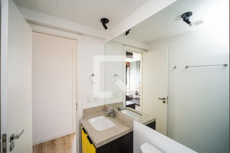 Apartamento à venda com 56m², 2 quartos e 1 vaga Apartamento à venda com 56m², 2 quartos e 1 vagaBanheiro