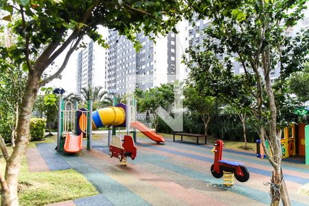 Apartamento à venda com 56m², 2 quartos e 1 vaga Apartamento à venda com 56m², 2 quartos e 1 vagaÁrea comum - Playground