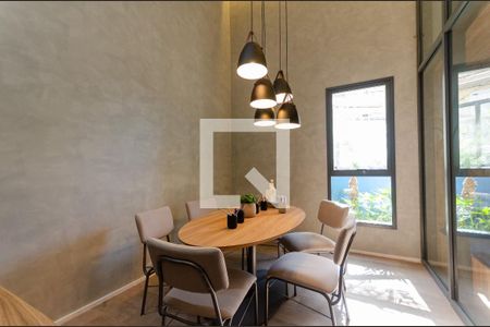 Studio para alugar com 27m², 1 quarto e sem vaga Studio para alugar com 27m², 1 quarto e sem vagaCoworking