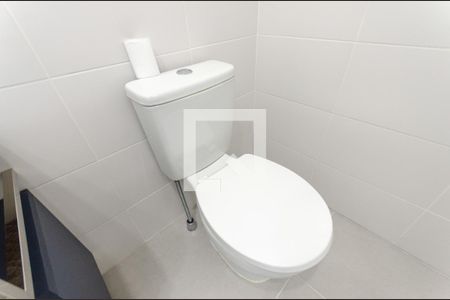 Studio para alugar com 27m², 1 quarto e sem vaga Studio para alugar com 27m², 1 quarto e sem vagaBanheiro