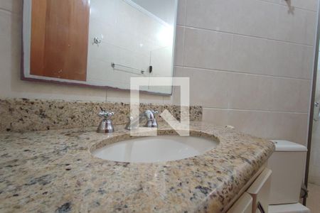Apartamento para alugar com 92m², 3 quartos e 4 vagasBanheiro Social