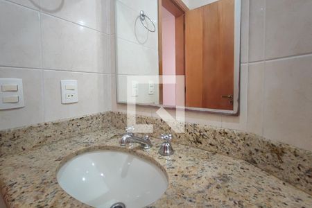 Apartamento para alugar com 92m², 3 quartos e 4 vagasBanheiro Social