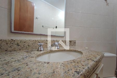 Apartamento para alugar com 92m², 3 quartos e 4 vagasBanheiro Social