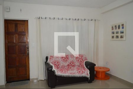 Casa à venda com 150m², 4 quartos e 1 vaga Casa à venda com 150m², 4 quartos e 1 vagaSala