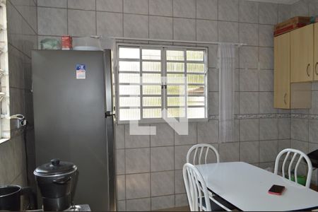 Casa à venda com 150m², 4 quartos e 1 vagaCozinha