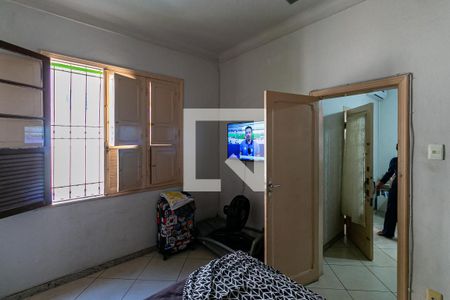 Casa à venda com 250m², 3 quartos e 3 vagas Casa à venda com 250m², 3 quartos e 3 vagasQuarto 3