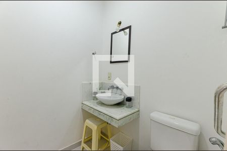 Casa de condomínio à venda com 145m², 3 quartos e 2 vagasBanheiro da Suíte 2