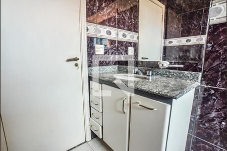 Apartamento para alugar com 162m², 3 quartos e 2 vagasBanheiro Social
