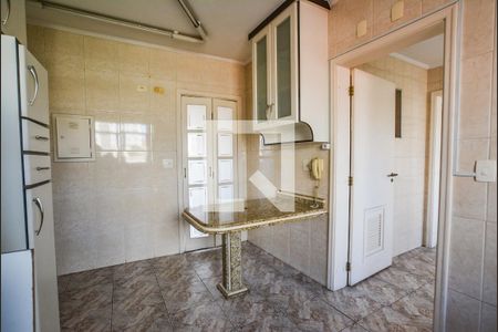 Apartamento para alugar com 162m², 3 quartos e 2 vagasCozinha