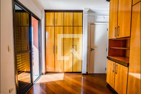 Apartamento para alugar com 162m², 3 quartos e 2 vagasQuarto 2