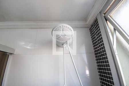 Apartamento à venda com 56m², 2 quartos e sem vaga Apartamento à venda com 56m², 2 quartos e sem vagaBanheiro