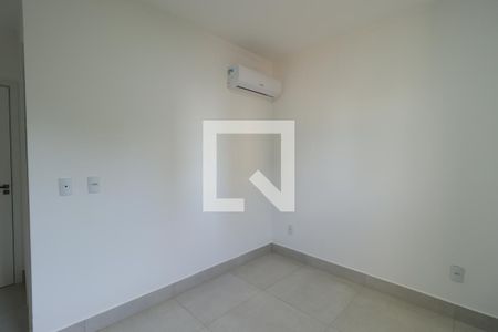 Apartamento para alugar com 65m², 2 quartos e 1 vagaSuíte