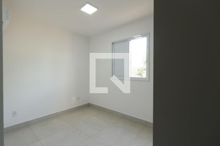 Apartamento para alugar com 65m², 2 quartos e 1 vagaSuíte