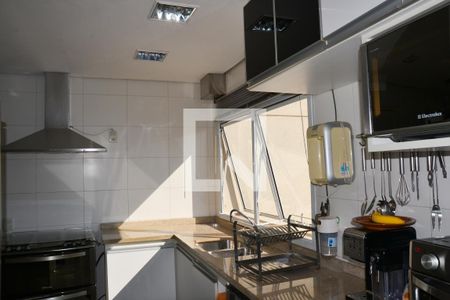 Apartamento para alugar com 186m², 3 quartos e 3 vagas Apartamento para alugar com 186m², 3 quartos e 3 vagasCozinha