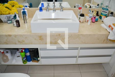 Apartamento para alugar com 186m², 3 quartos e 3 vagas Apartamento para alugar com 186m², 3 quartos e 3 vagasBanheiro
