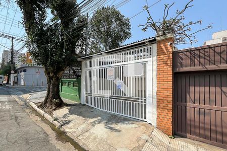 Casa à venda com 115m², 2 quartos e 1 vagaFachada + plaquinha