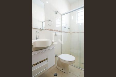 Casa à venda com 115m², 2 quartos e 1 vagaBanheiro 