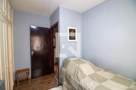 Casa à venda com 197m², 3 quartos e 4 vagasQuarto 2