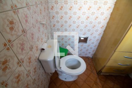 Casa à venda com 197m², 3 quartos e 4 vagasBanheiro de serviço