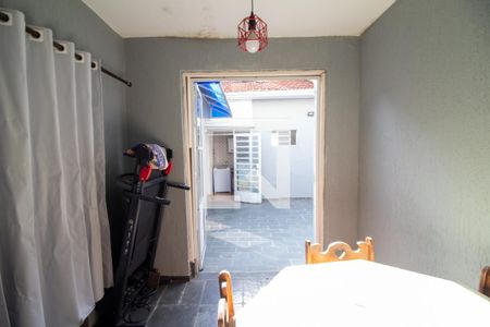 Casa à venda com 197m², 3 quartos e 4 vagasÁrea externa - Salão de Festas