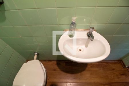 Casa à venda com 197m², 3 quartos e 4 vagasLavabo