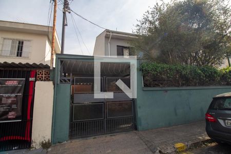 Casa à venda com 197m², 3 quartos e 4 vagasFachada