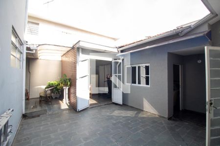 Casa à venda com 197m², 3 quartos e 4 vagasQuintal