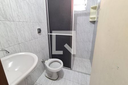 Casa para alugar com 80m², 2 quartos e sem vaga Casa para alugar com 80m², 2 quartos e sem vagaBanheiro