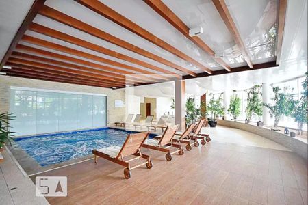 Apartamento à venda com 177m², 3 quartos e 3 vagasÁrea comum - Piscina