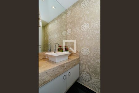 Apartamento à venda com 177m², 3 quartos e 3 vagasLavabo