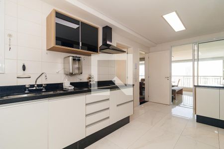 Apartamento à venda com 177m², 3 quartos e 3 vagasCozinha