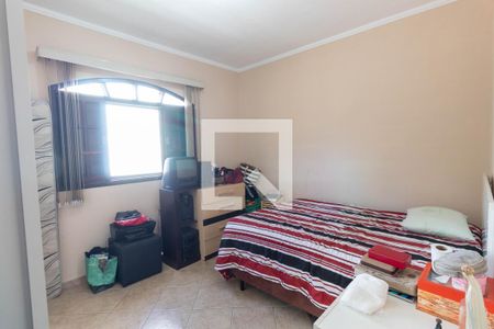 Casa à venda com 700m², 3 quartos e 3 vagasQuarto  - Casa 2