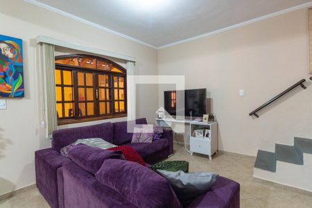Casa à venda com 700m², 3 quartos e 3 vagasSala - Casa 2