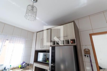 Casa à venda com 700m², 3 quartos e 3 vagasCozinha - Armários