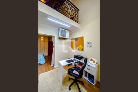 Casa à venda com 170m², 2 quartos e 1 vaga Escritório do Quarto 2