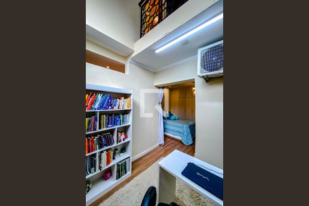 Casa à venda com 170m², 2 quartos e 1 vaga Escritório do Quarto 2