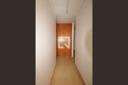 Apartamento à venda com 374m², 4 quartos e 4 vagasCorredor