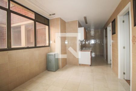 Apartamento à venda com 374m², 4 quartos e 4 vagasÁrea de serviço