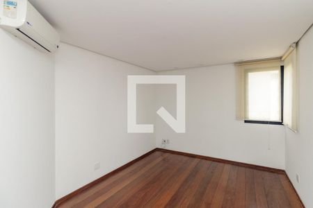 Apartamento à venda com 287m², 3 quartos e 3 vagasSala de TV