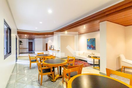 Apartamento à venda com 287m², 3 quartos e 3 vagasÁrea comum - Salão de festas