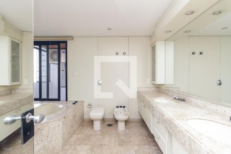 Apartamento à venda com 287m², 3 quartos e 3 vagasBanheiro 1 - Suíte