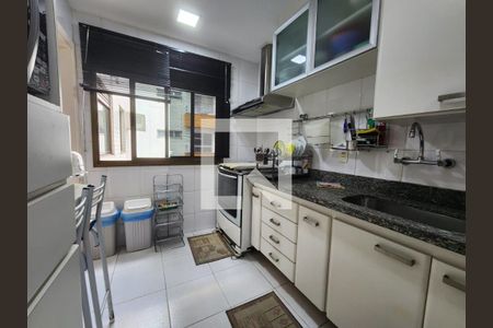 Apartamento à venda com 129m², 3 quartos e 2 vagasCozinha
